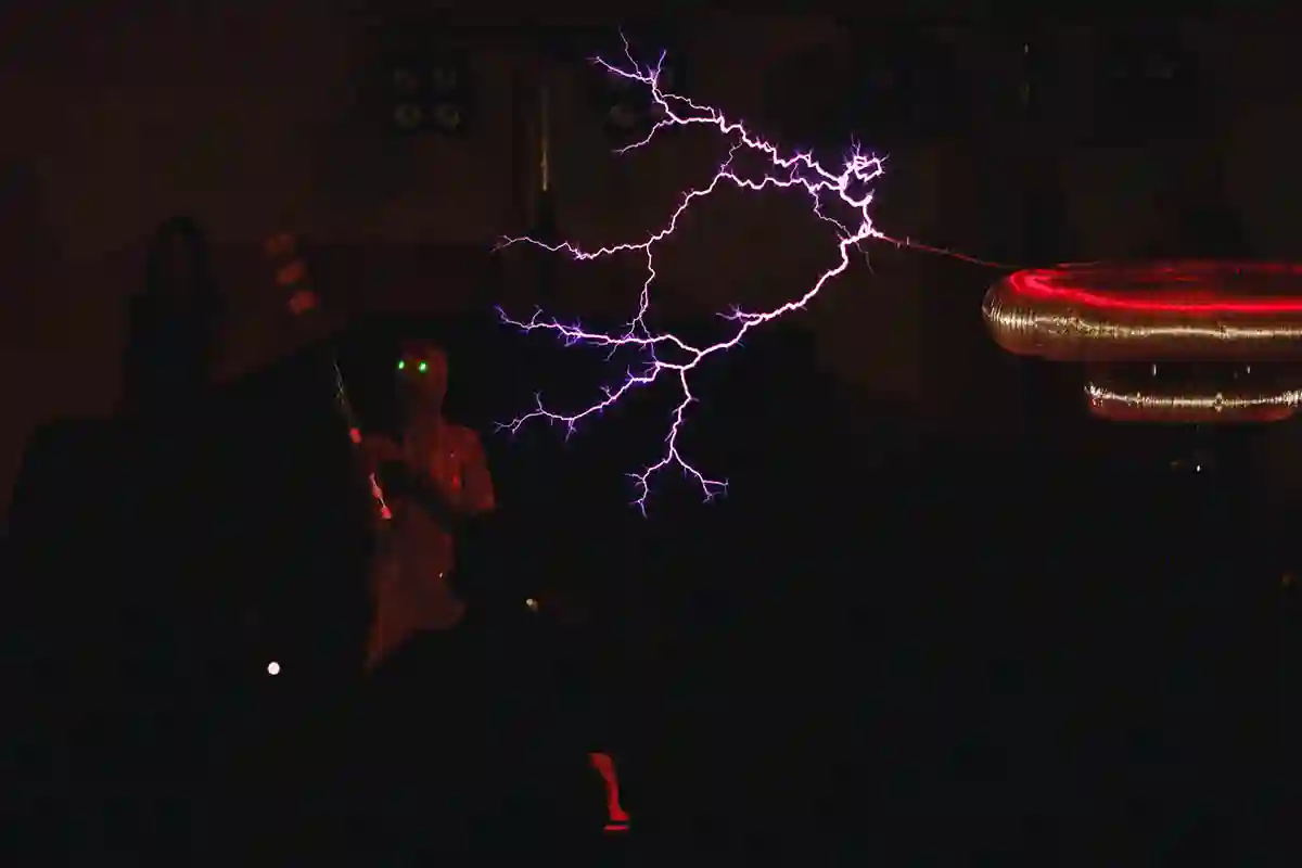 Презентация нового BMW 3 серии.