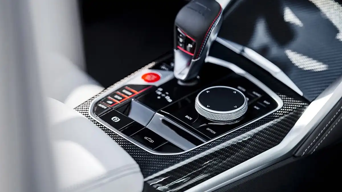 BMW Group представляет BMW&nbsp;M4 Competition Cabrio с системой полного привода M xDrive.