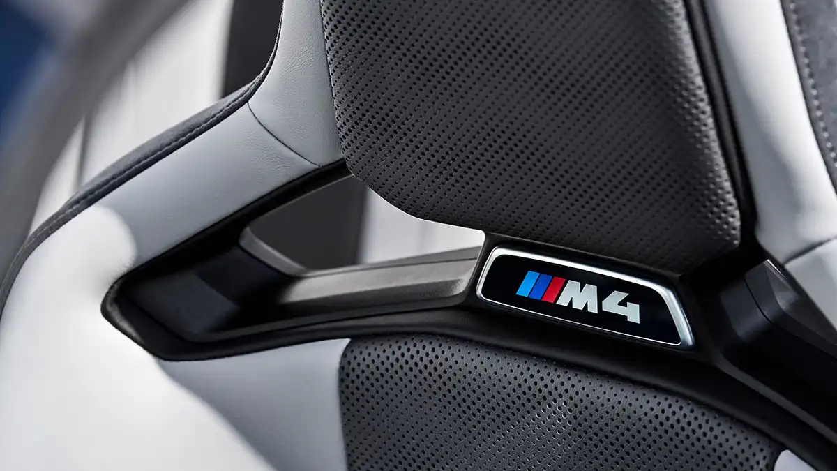 BMW Group представляет BMW&nbsp;M4 Competition Cabrio с системой полного привода M xDrive.