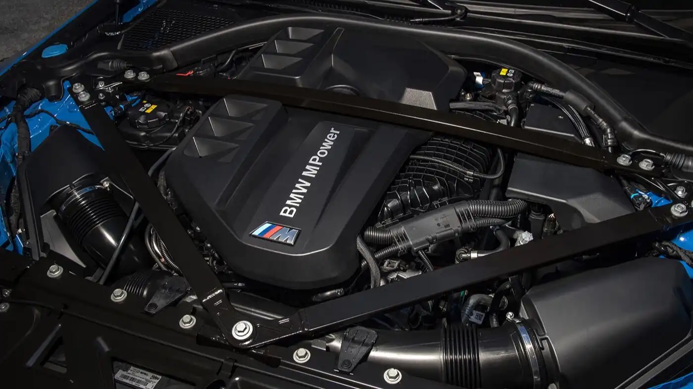 BMW Group объявляет российские цены на BMW&nbsp;M3 и BMW&nbsp;M4 Coupe с системой полного привода M xDrive.