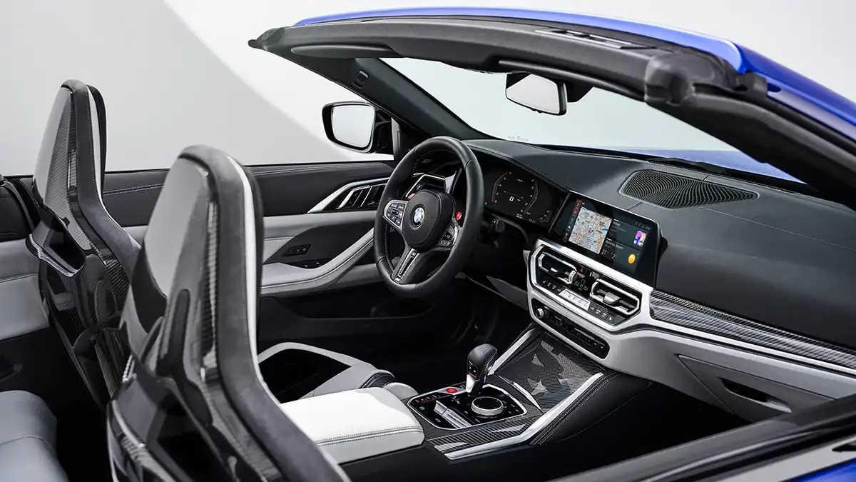 BMW Group представляет BMW&nbsp;M4 Competition Cabrio с системой полного привода M xDrive.
