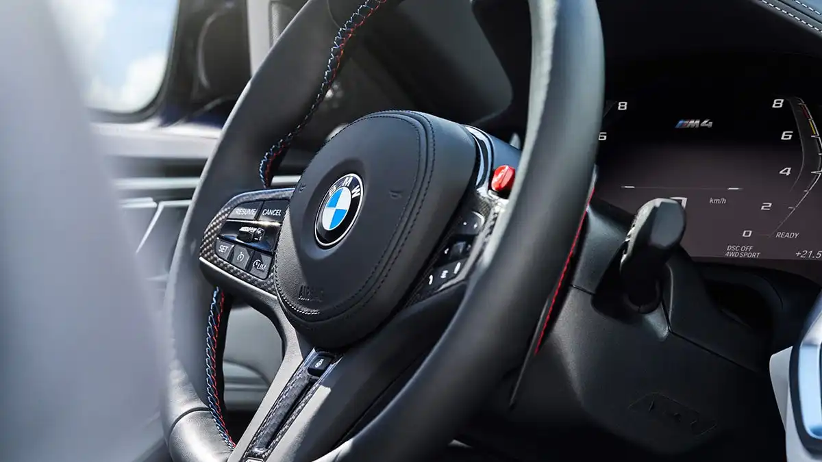 BMW Group представляет BMW&nbsp;M4 Competition Cabrio с системой полного привода M xDrive.